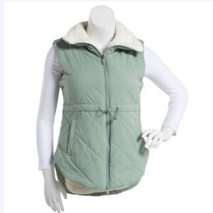 Avalanche Green Quilted Vest with White Lining
